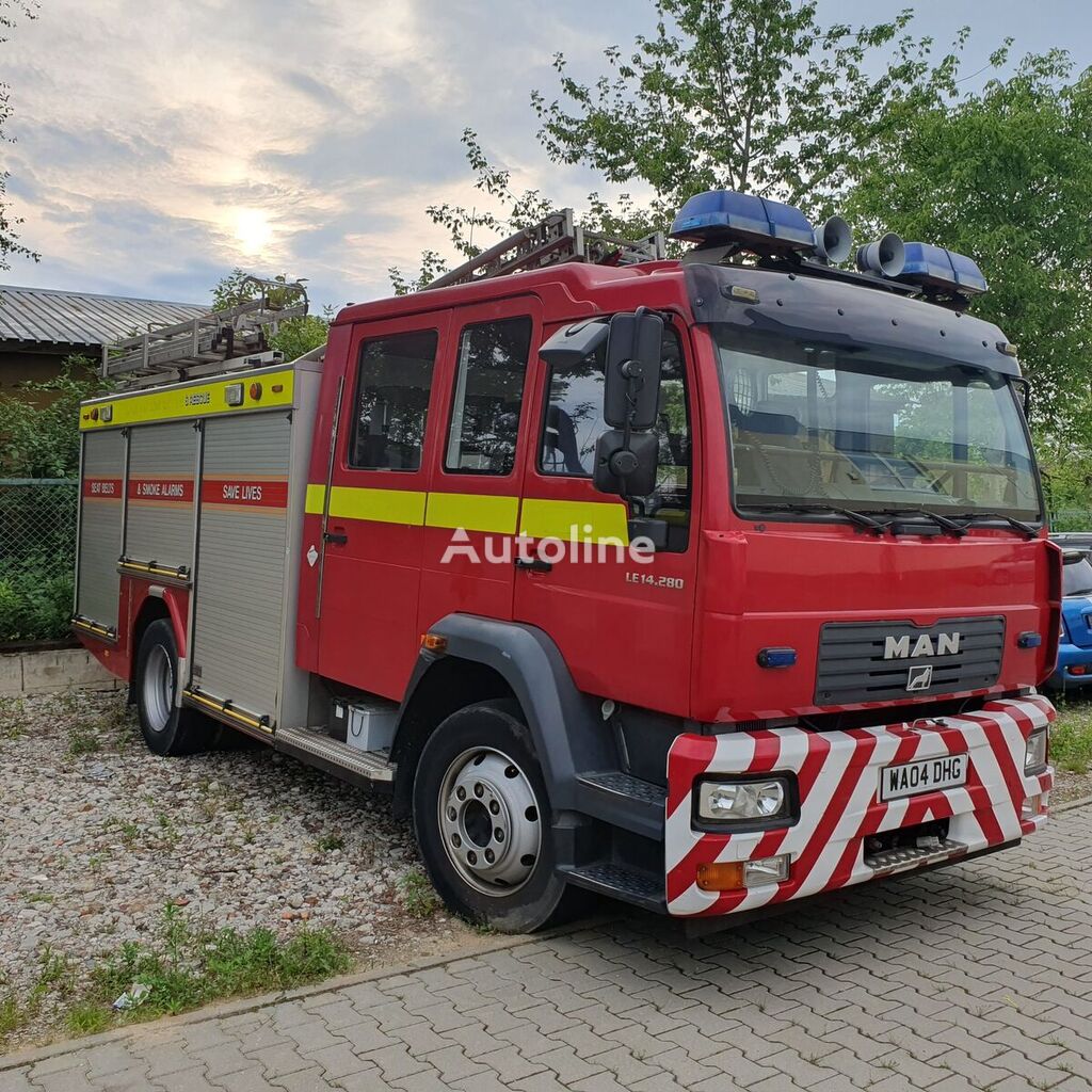 MAN LE 14.280 camión de bomberos