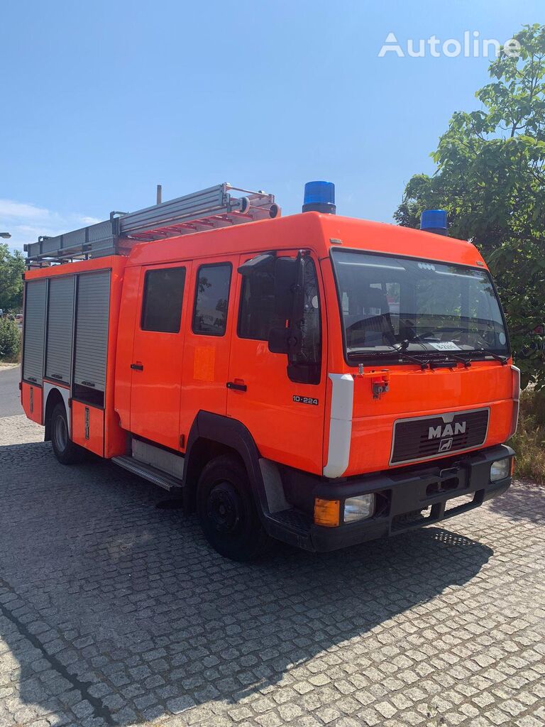 camion de pompiers MAN MLF 10.224