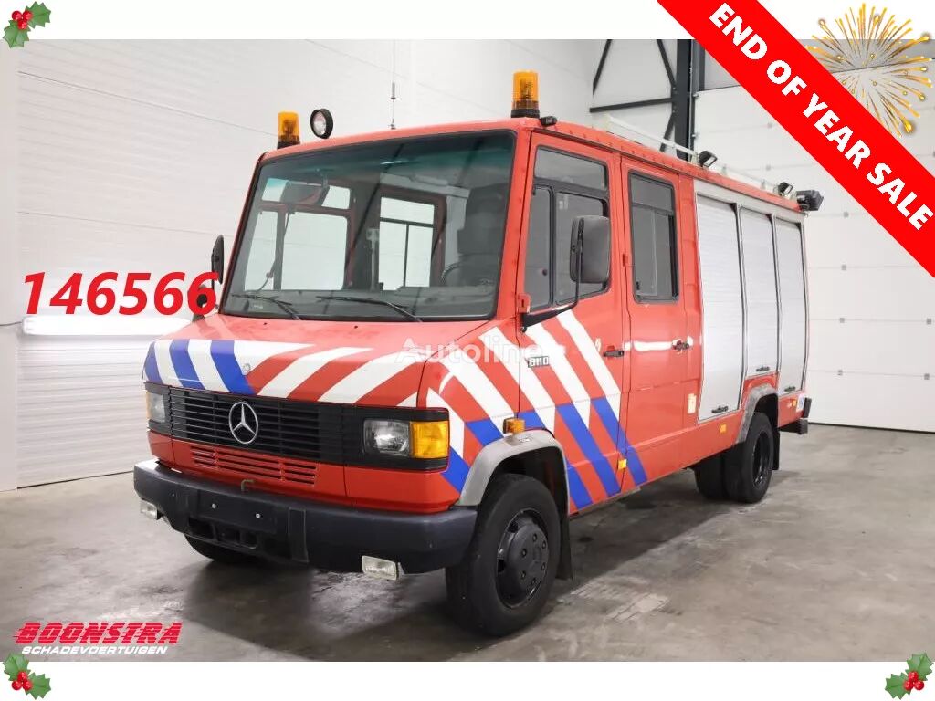 camion de pompiers Mercedes-Benz 811D