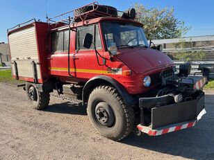 mașină de pompieri Mercedes-Benz UNIMOG U416