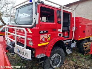 camion de pompiers Renault M210