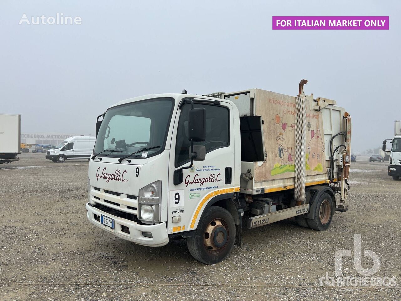 smetiarske auto Isuzu NPR75-L5A 4x2