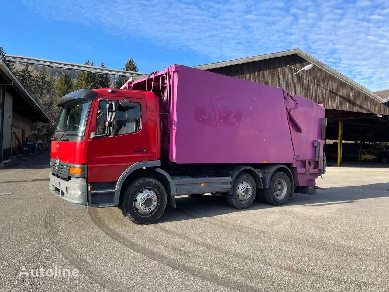 Mercedes-Benz 2128 Szemétszállító camión de basura - Autoline