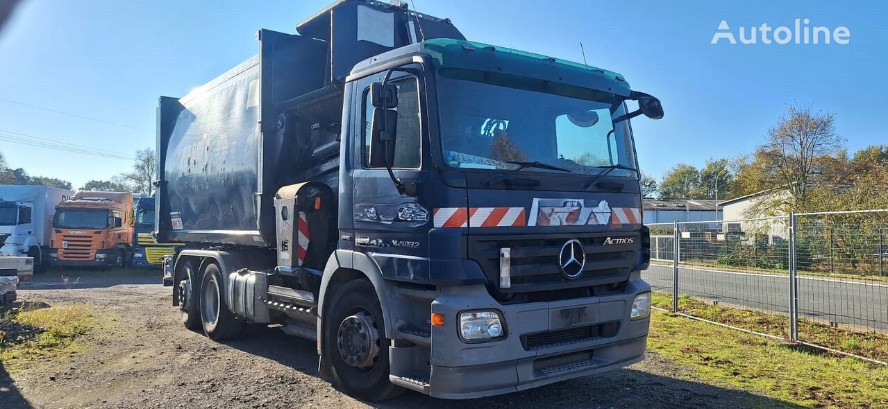 Мусоровоз Mercedes-Benz 2632 Müllwgen 6x2  M.Haus E5 Blatt/Luft - Autoline