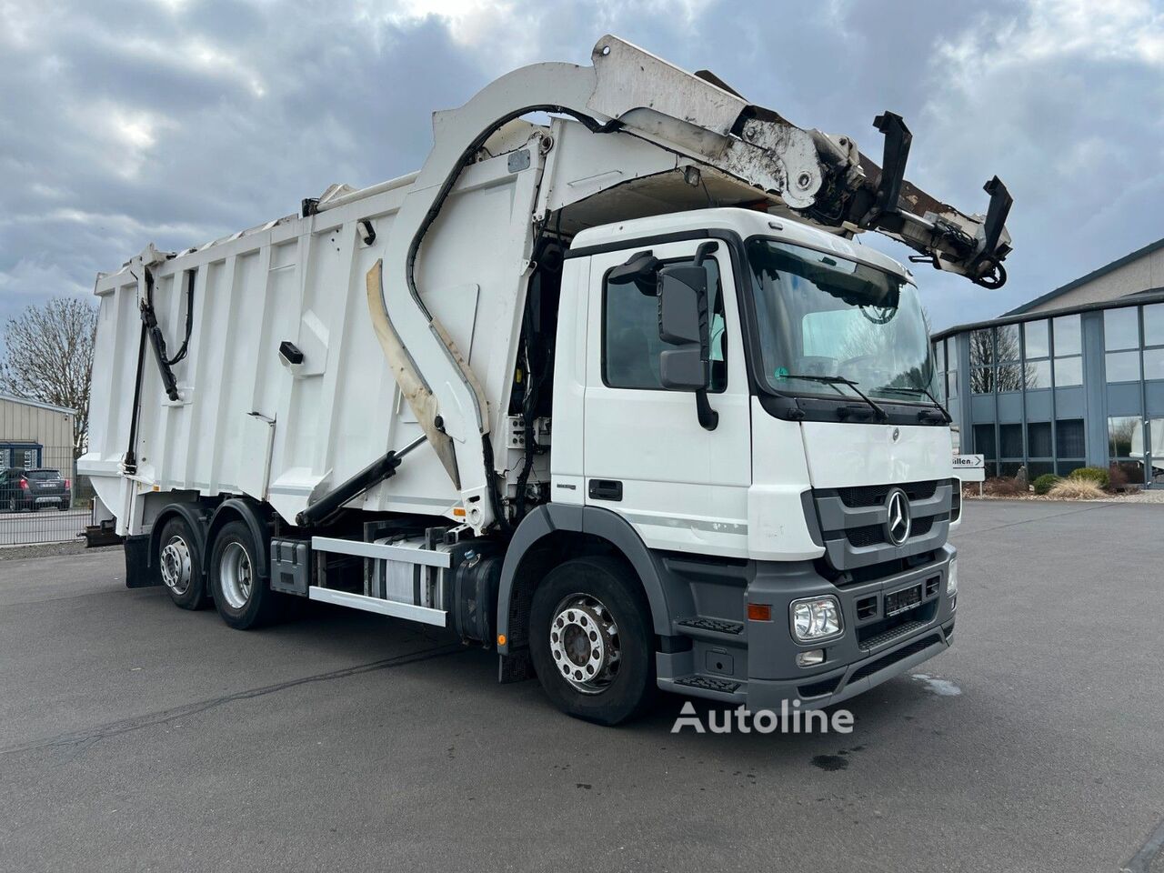 Mercedes-Benz Actros 2532 garbage truck