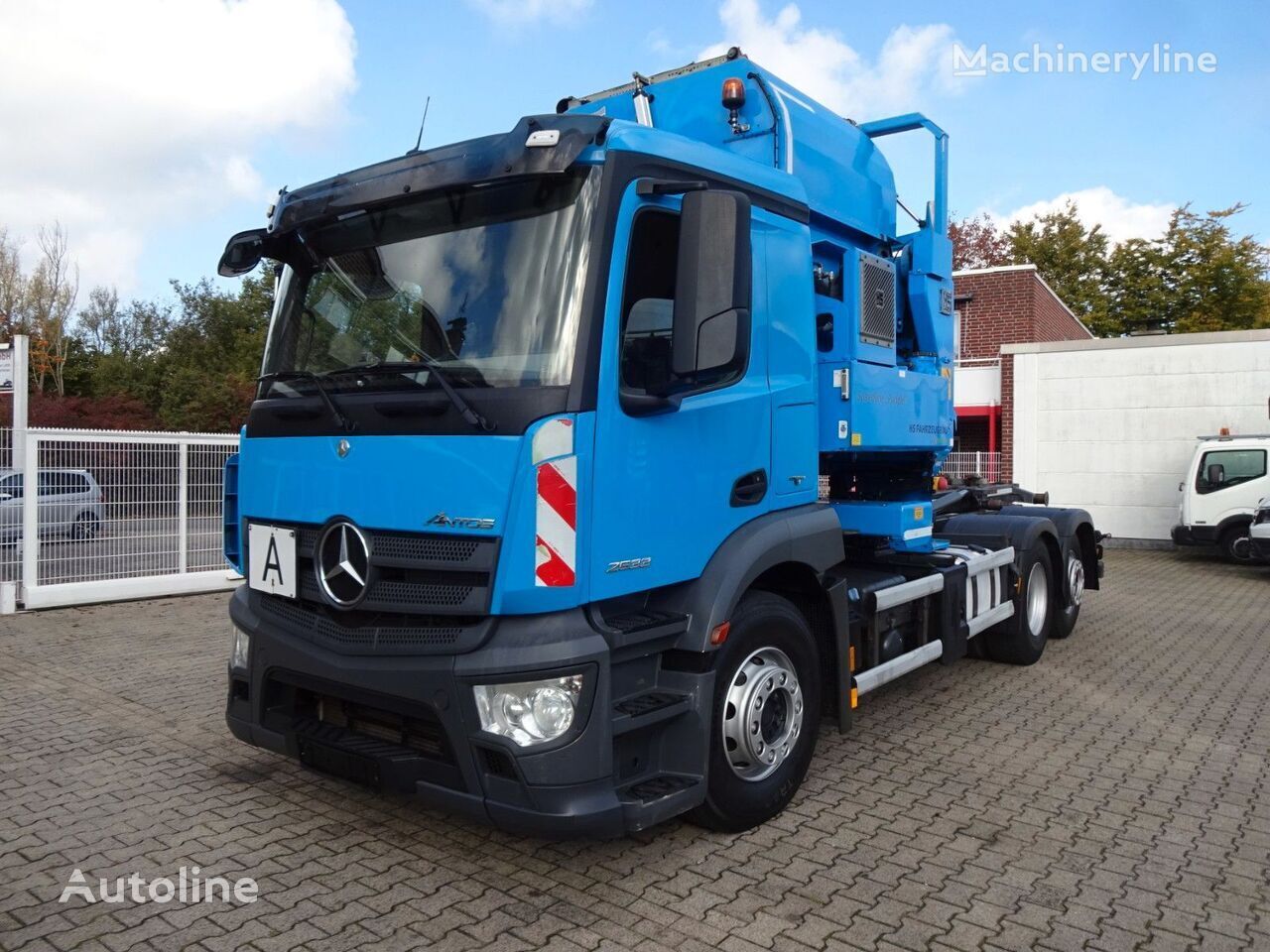 Mercedes-Benz Antos 2533 6x2 Papír prés garbage truck