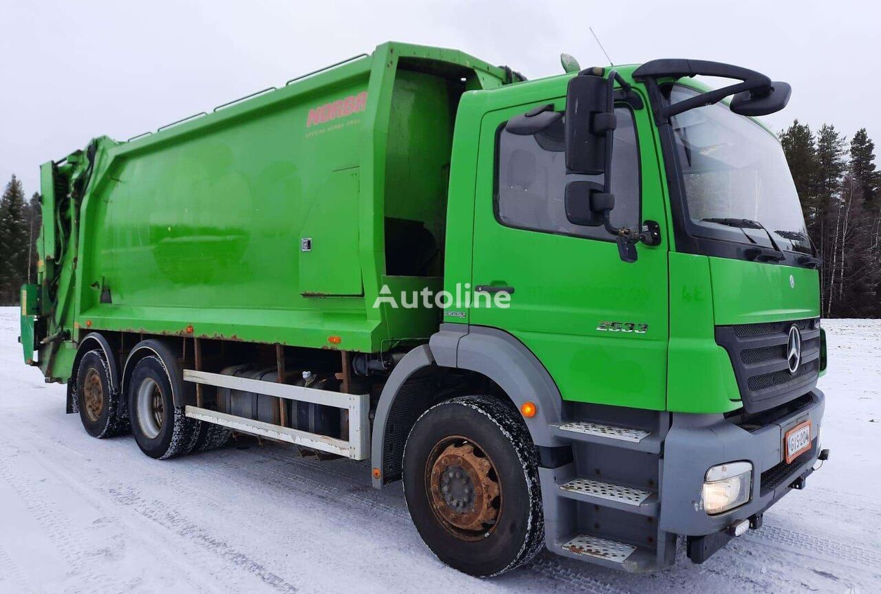 camião de lixo Mercedes-Benz Axor 2533