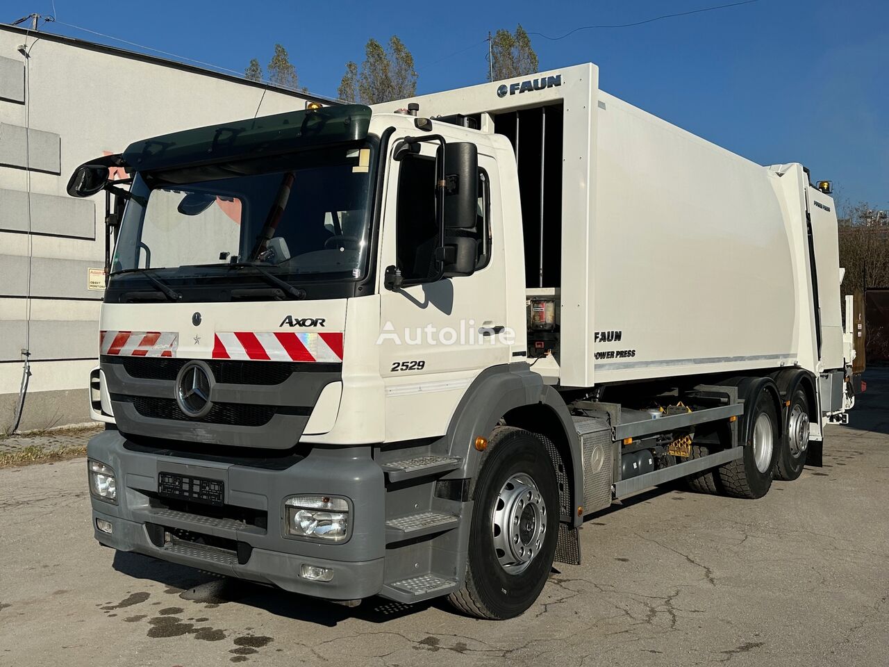 Mercedes-Benz Axor śmieciarka FAUN POWERPRESS 25m3 EURO 5  camión de basura