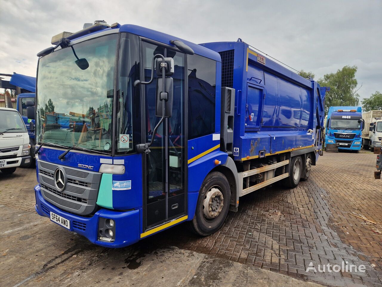 Mercedes-Benz Econic çöp kamyonu