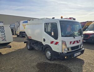 camion poubelle Nissan NT400