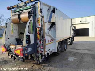 camion poubelle Renault D WIDE