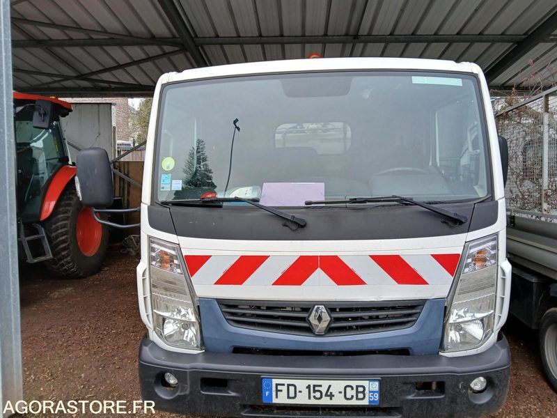 2019 Renault Maxity-46165667