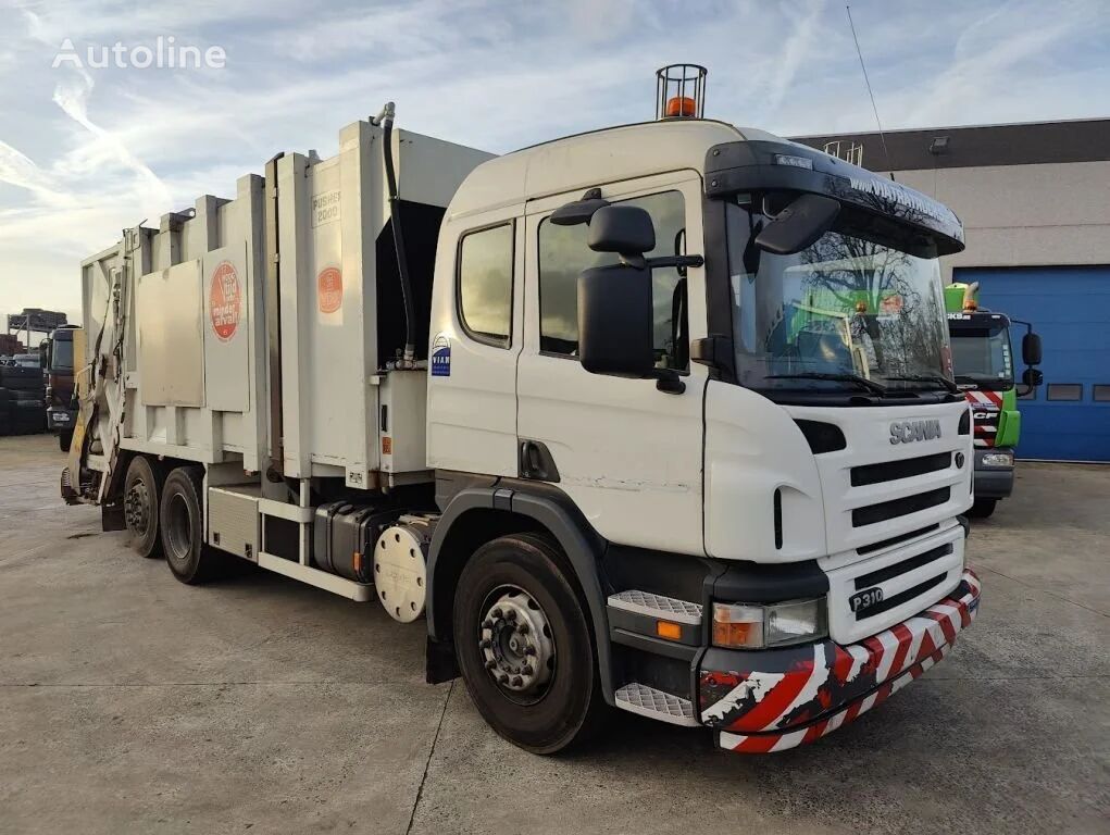 боклукчийски камион Scania P310 DB 6X2 VDK PUSHER 2000 Waste collector - Müllwagen