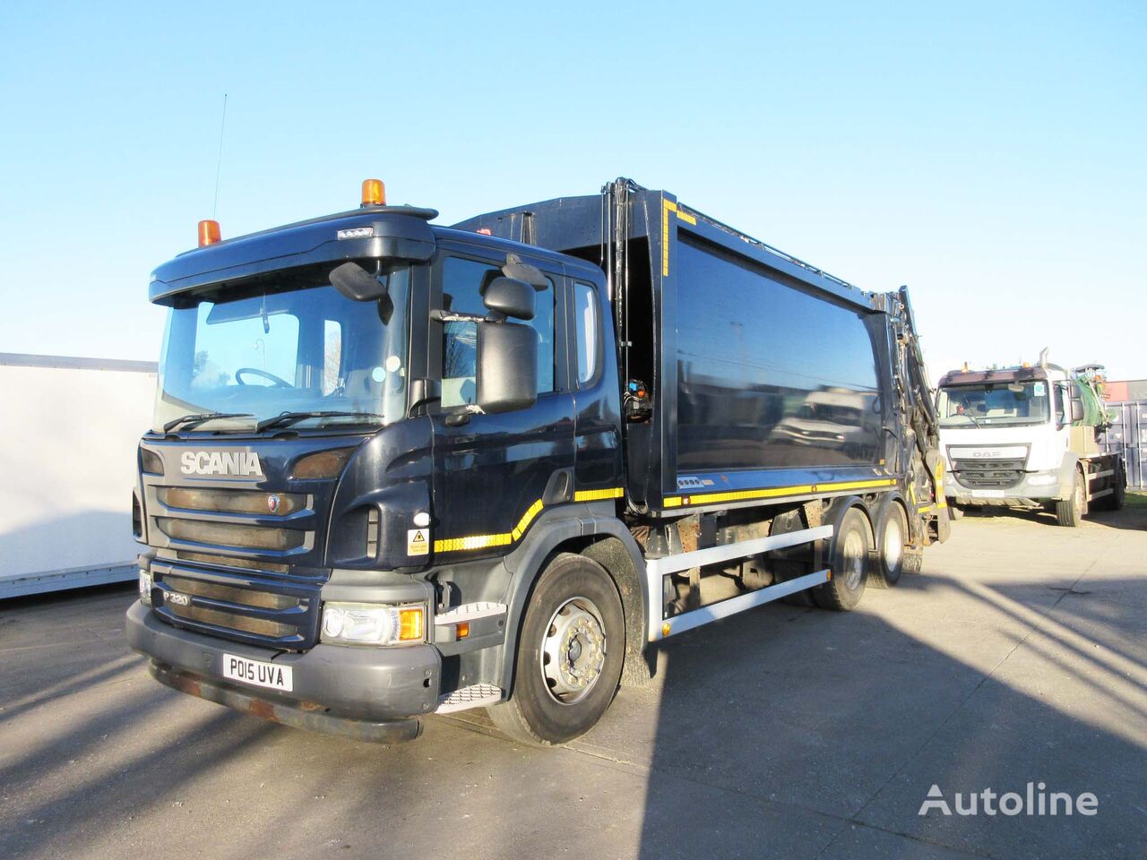 Scania P320 garbage truck