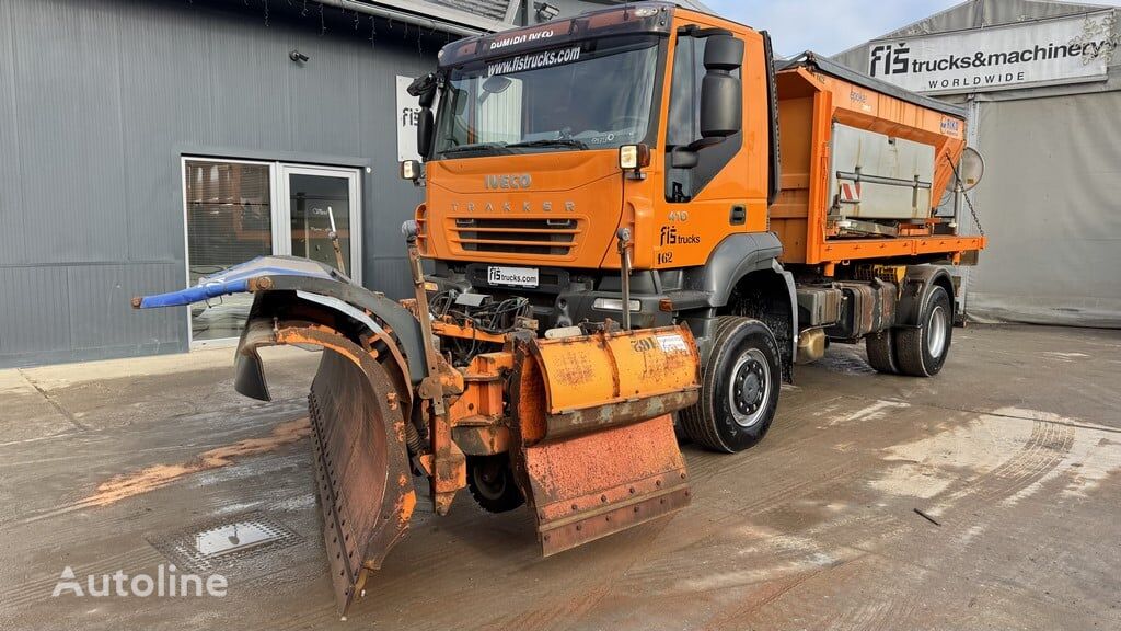 آلة التغطية بالرمل IVECO TRAKKER 190T41W 4X4 tipper - original km