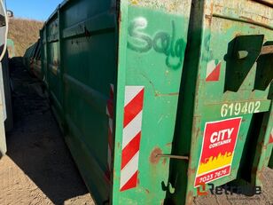 1 x &aring;ben 19m3 container og 3 x lukket 20m3 containerkasser container med kroghejs