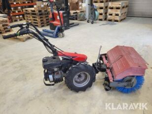 Lombardini 359 manual sweeper