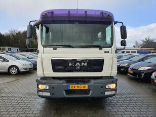 автомобиль штабной MAN TGL 8.180 (5-pers) Aut. 4X2 BL EEV *PAARDEN (2) /HORSES (2) TRAI