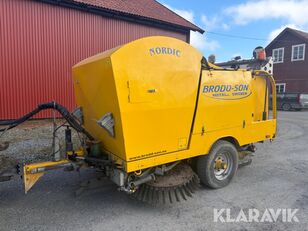возило за чистење улици Brodd-son Nordik