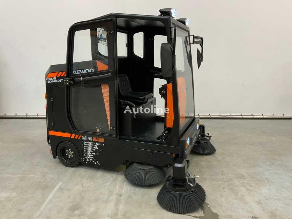 Daewoo DAS100 road sweeper