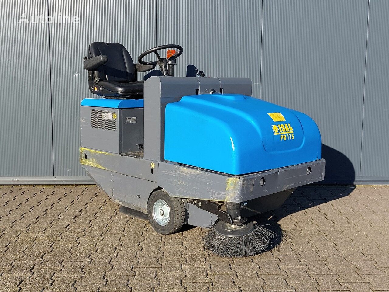 Isal PB 115 E road sweeper