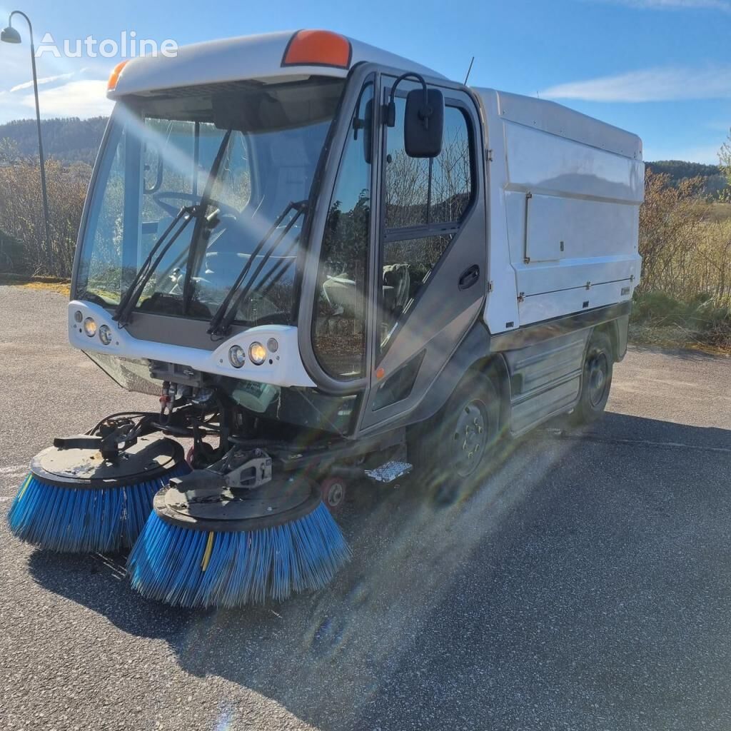 Johnston 5000/401 - feiebil road sweeper