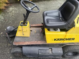 K&auml;rcher Andre K&auml;rcher trac kmr road sweeper