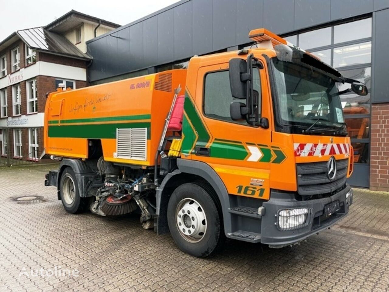 سيارة كنس الشوارع Mercedes-Benz 1321 Atego Brock SL 200/2 R/L/Euro6