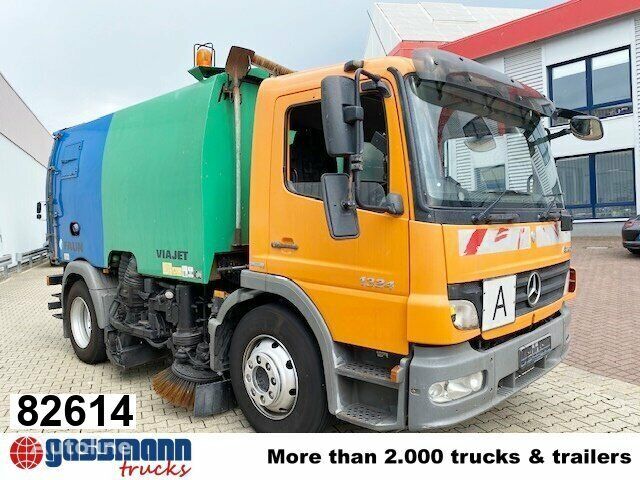 سيارة كنس الشوارع Mercedes-Benz Atego 1524 L 4x2 Kehrmaschine FAUN Viajet