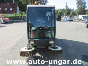 道路清扫车 Nilfisk RS502 mit Hochentleerung und Handsaugschlauch