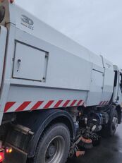 Renault MAJOR 8001 road sweeper
