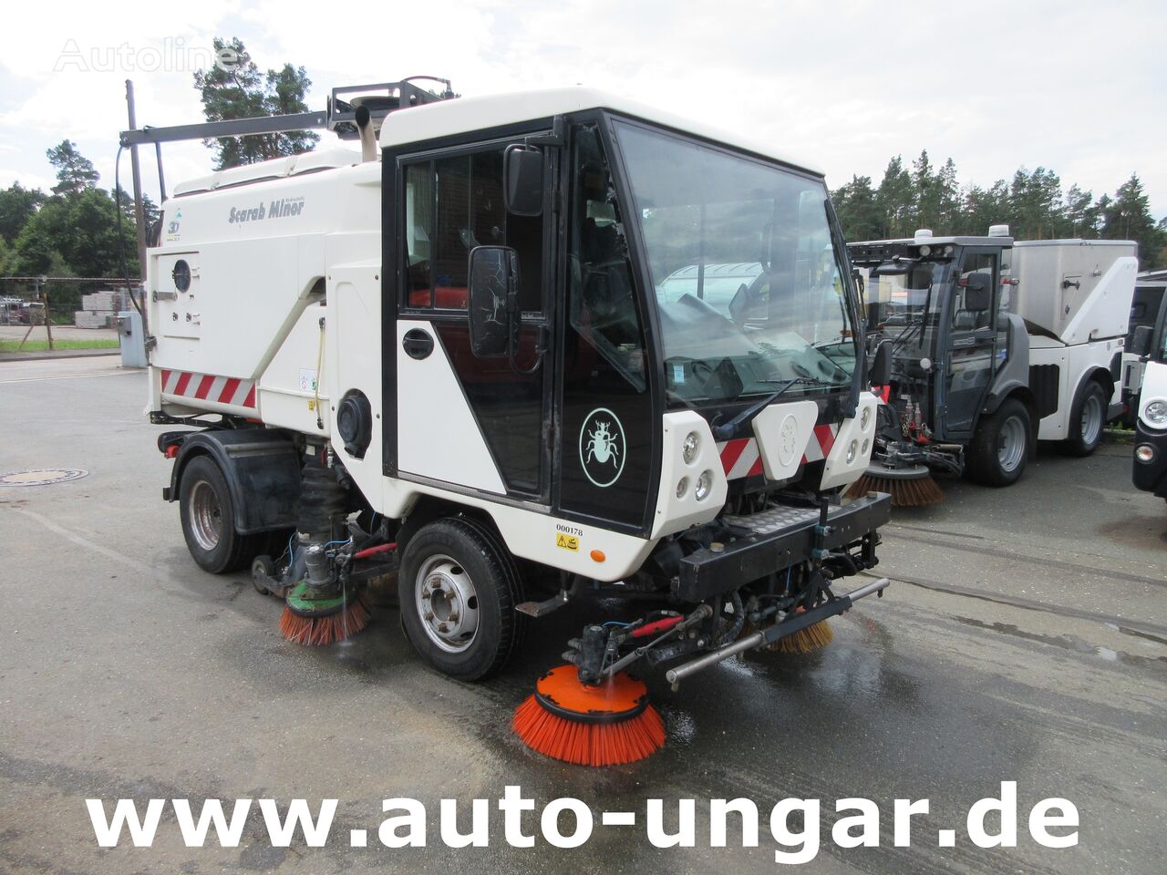 Scarab  Minor Hydrostatic Kehrmaschine 3.500kg Vmax 65km/h Kärcher Saug road sweeper