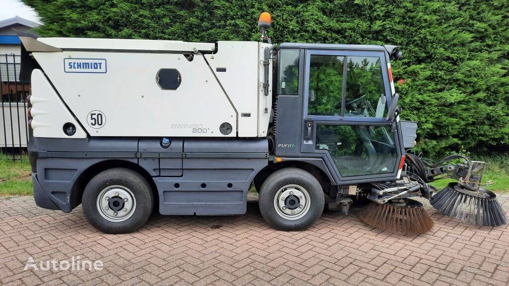 Schmidt Swingo 200 road sweeper