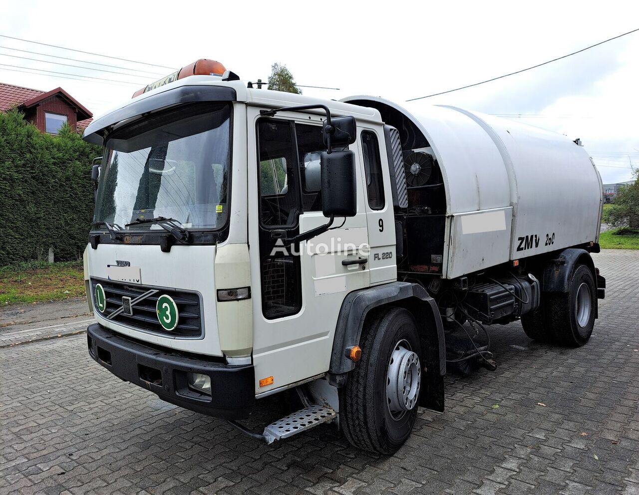 Volvo fl6 road sweeper