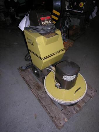 CIMOX ES 61 scrubber dryer