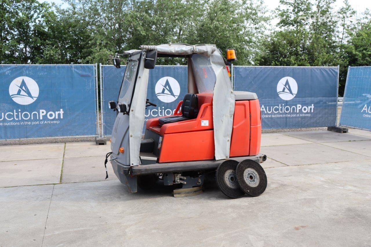 Hako Hakomatic B310 scrubber dryer