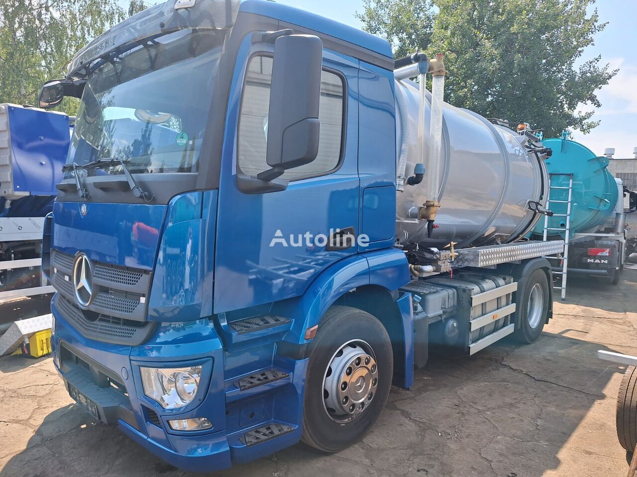 camion hydrocureur Mercedes-Benz antos