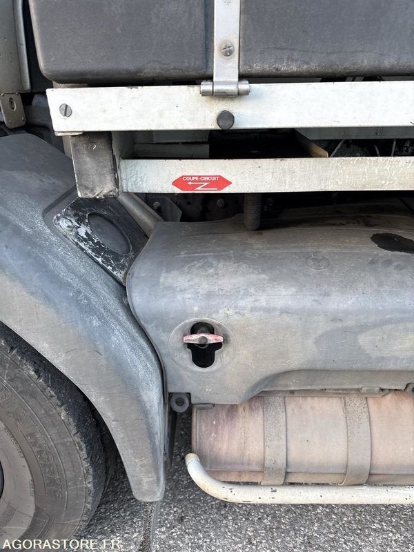 2002 Renault PREMIUM-45004882