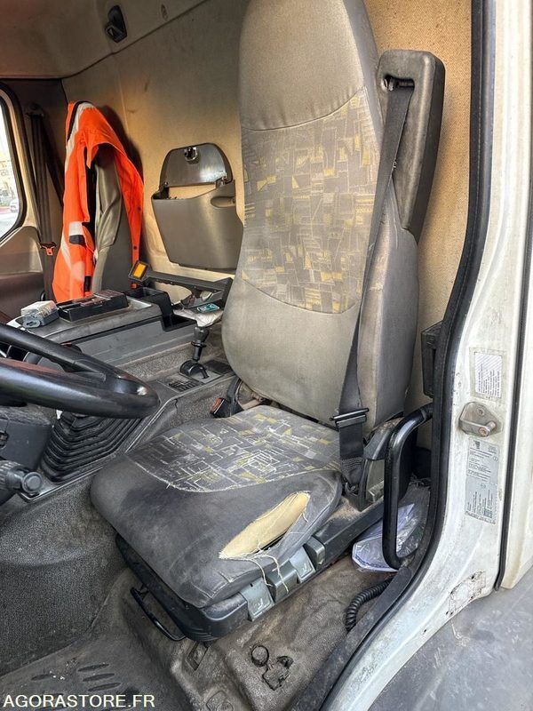 2002 Renault PREMIUM-45004884