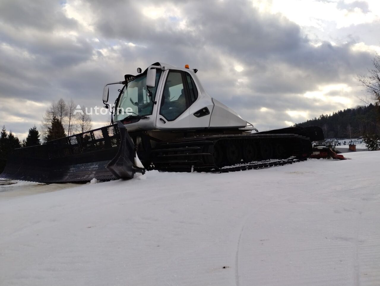 Prinoth Leithwolf snow groomer