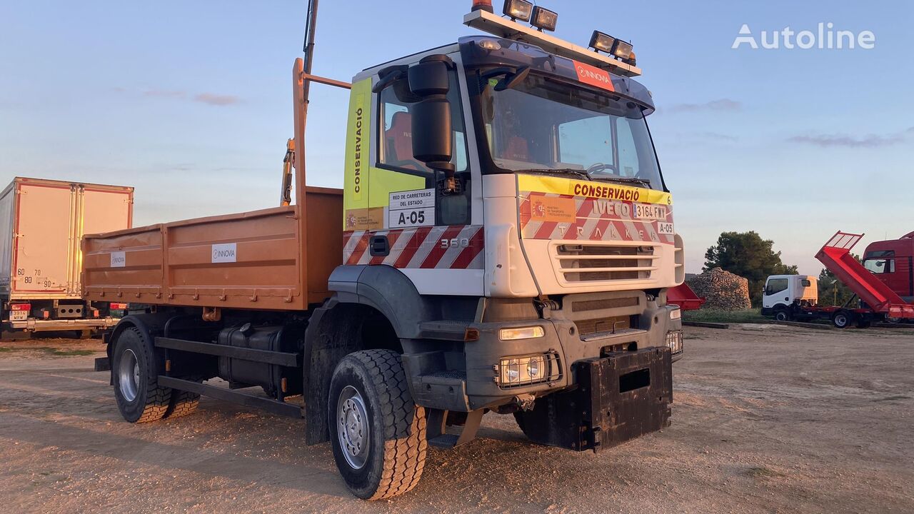 déneigeuse IVECO TRAKKER AD190T36W 4X4