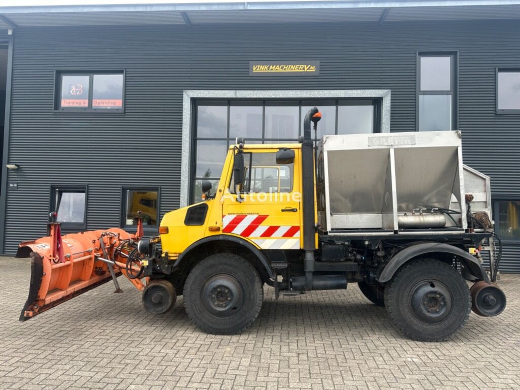 déneigeuse Unimog  U1400 Rail