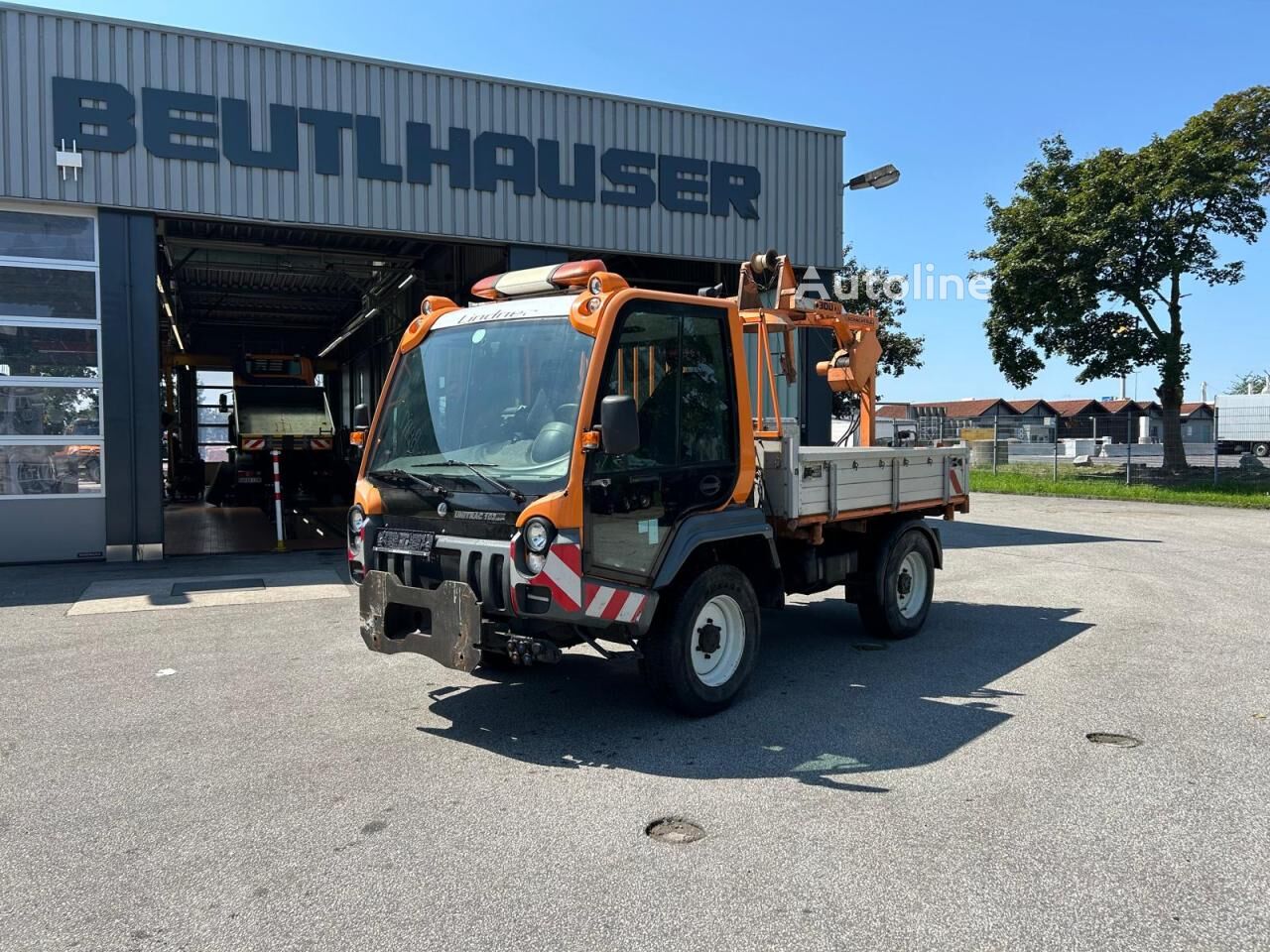 Lindner Unitrac 102 EP universal communal machine - Autoline