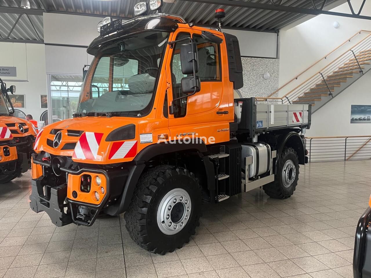 δημοτικό/κοινής ωφέλειας όχημα Mercedes-Benz Unimog U 430