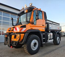 معدات المرافق العامة UNIMOG U527 UGE