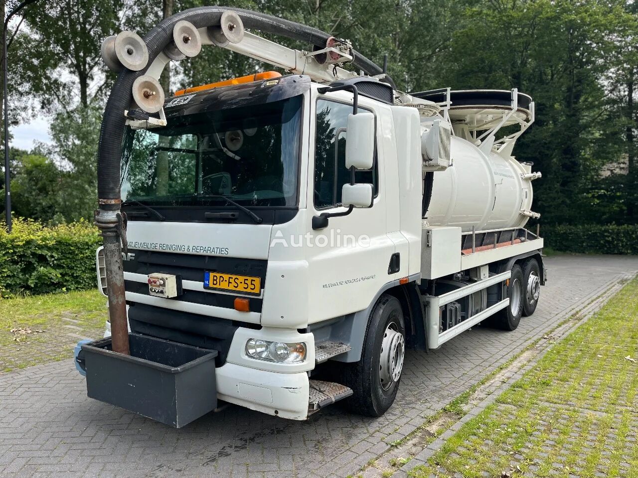 camion de vidange DAF CF 75.310 Kolkenzuiger with only 142.648 Km Like New !!!