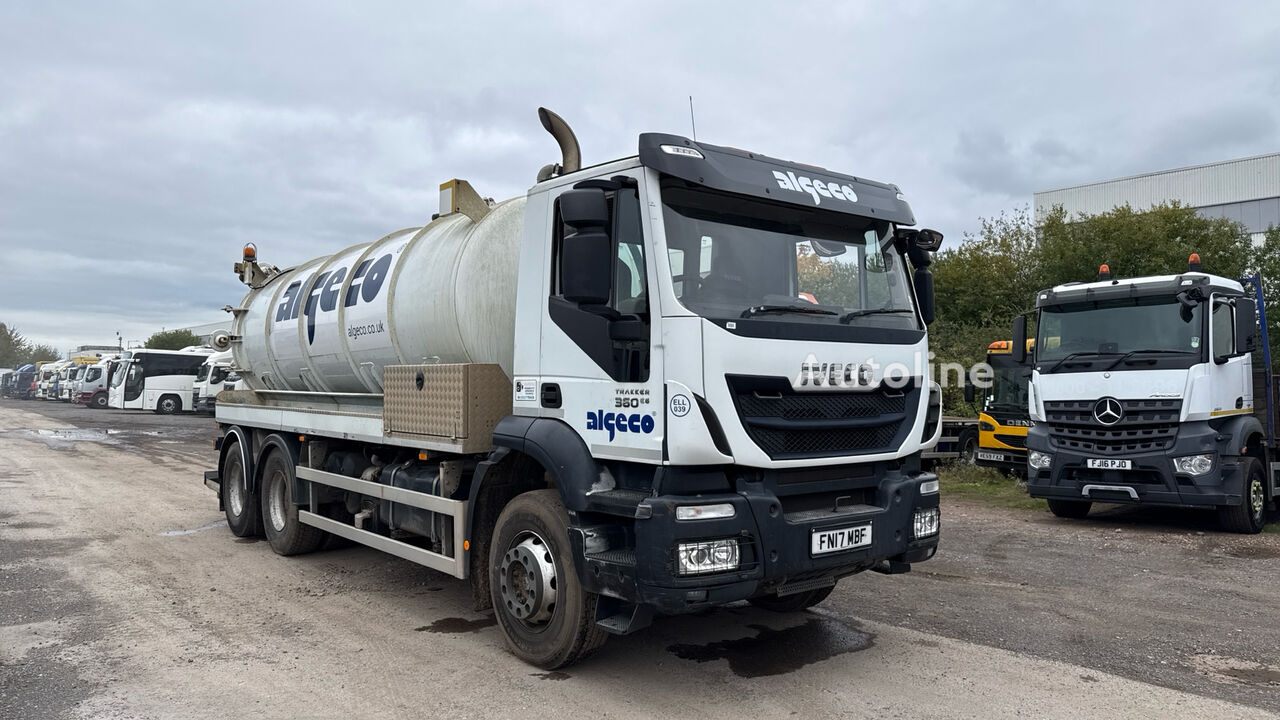 Camion de vidange IVECO TRAKKER 360 à vendre | Autoline MA Camion de vidange IVECO TRAKKER 360 - Autoline