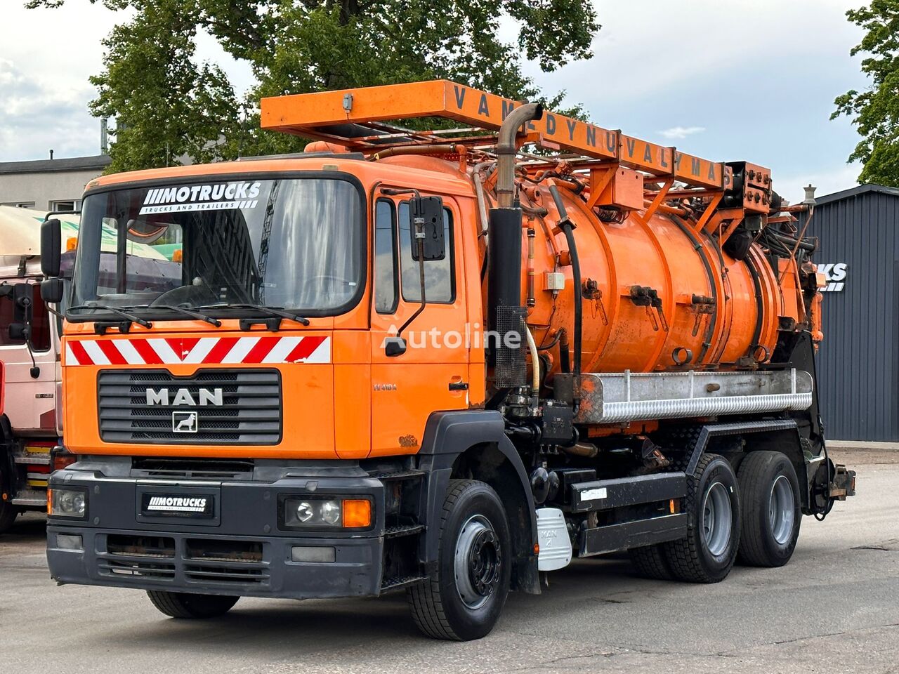 MAN 27.414 vacuum truck