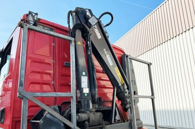 MAN TGM 13.250/340 + Crane