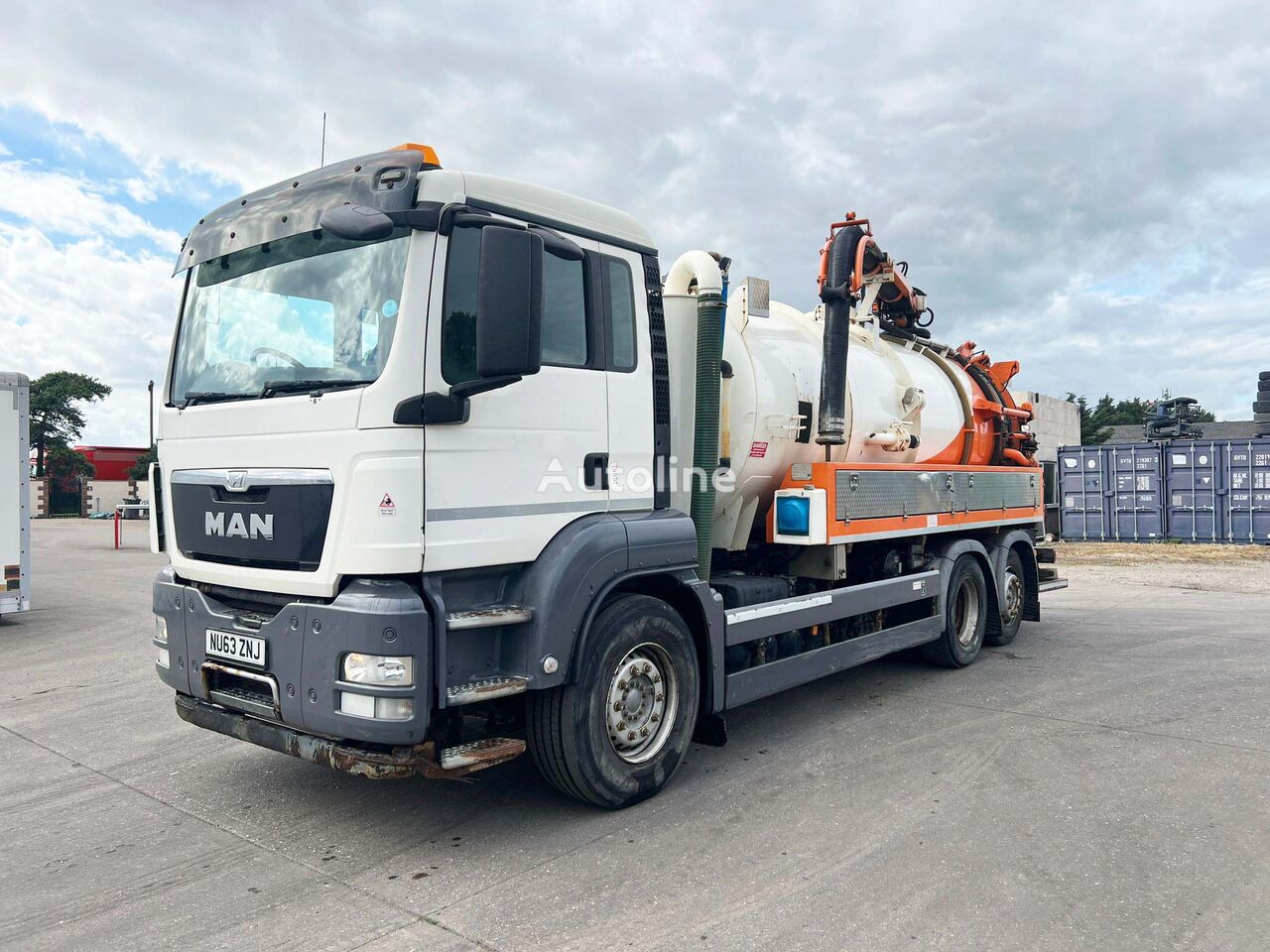 MAN TGS26.400 vacuum truck